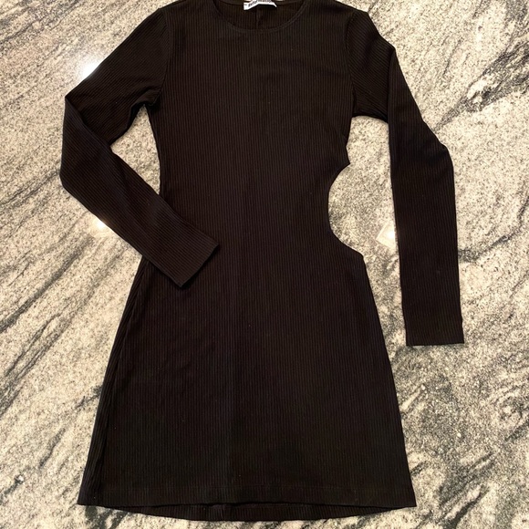 Reformation Kensy Dress - Picture 5 of 9